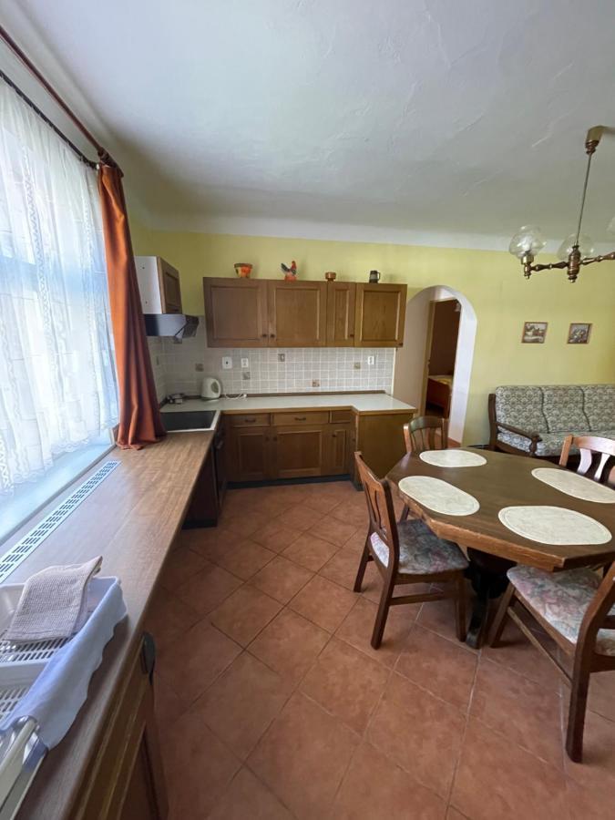 Apartment Dehtare Luaran gambar