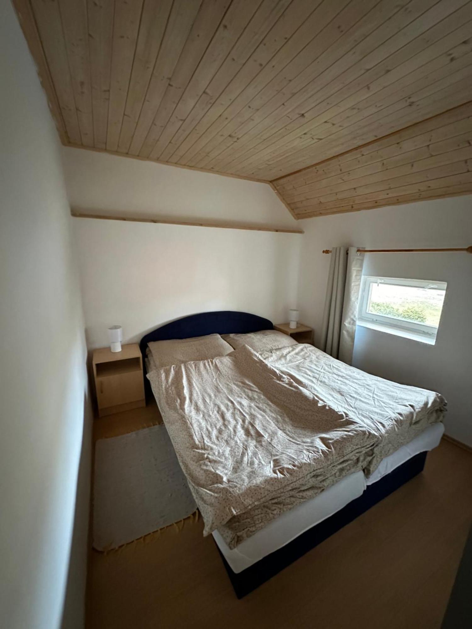 Apartment Dehtare Luaran gambar