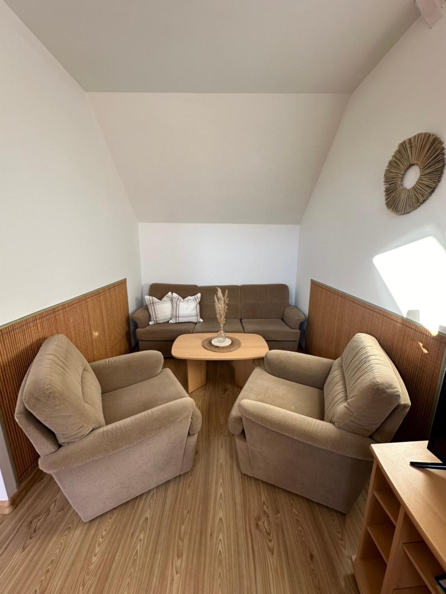 Apartment Dehtare Luaran gambar