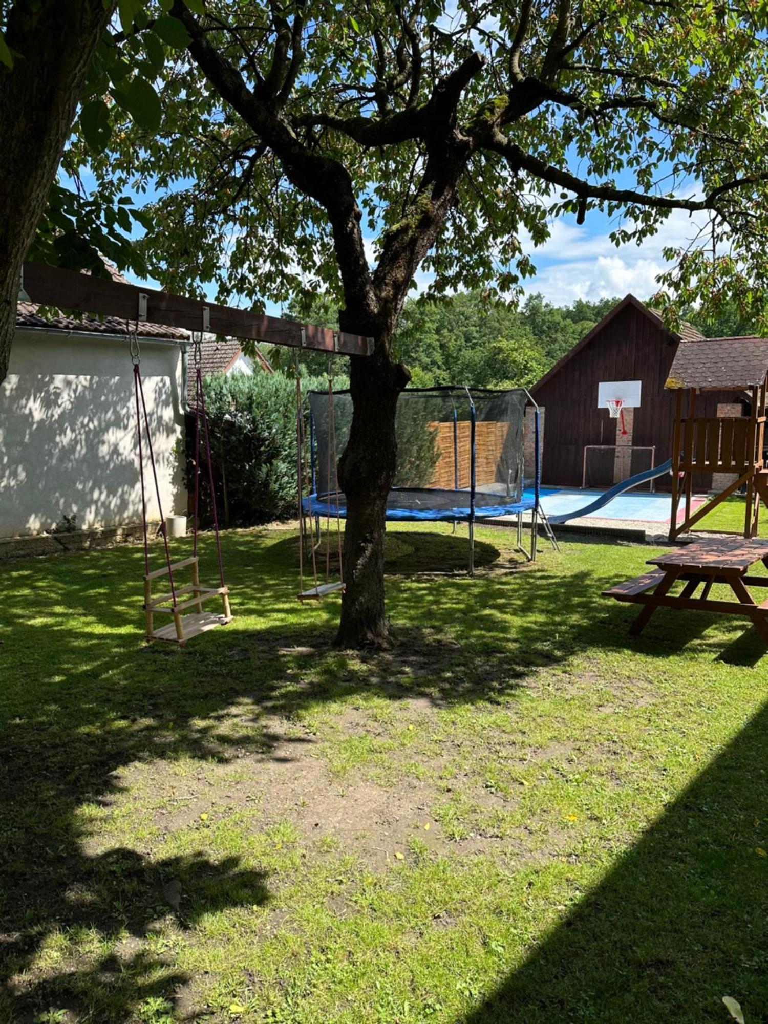 Apartment Dehtare Luaran gambar